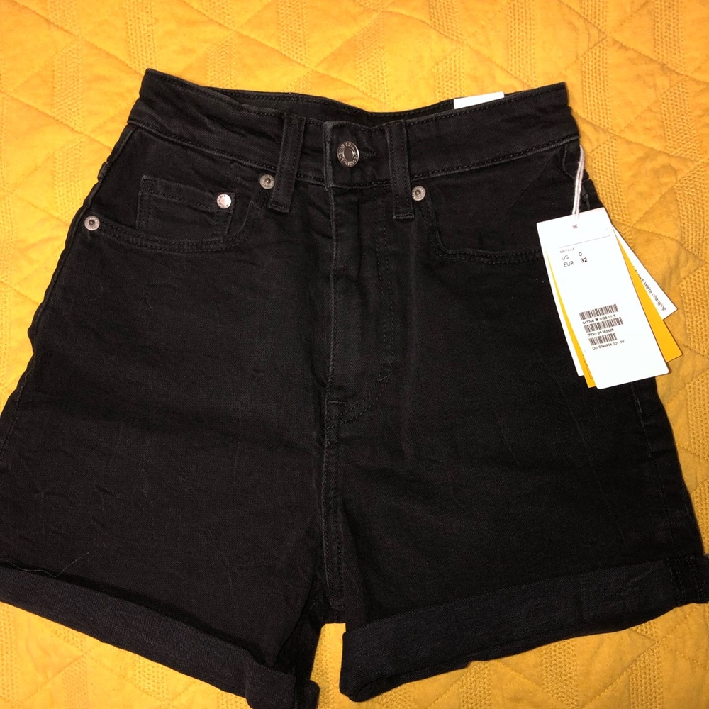 mom shorts